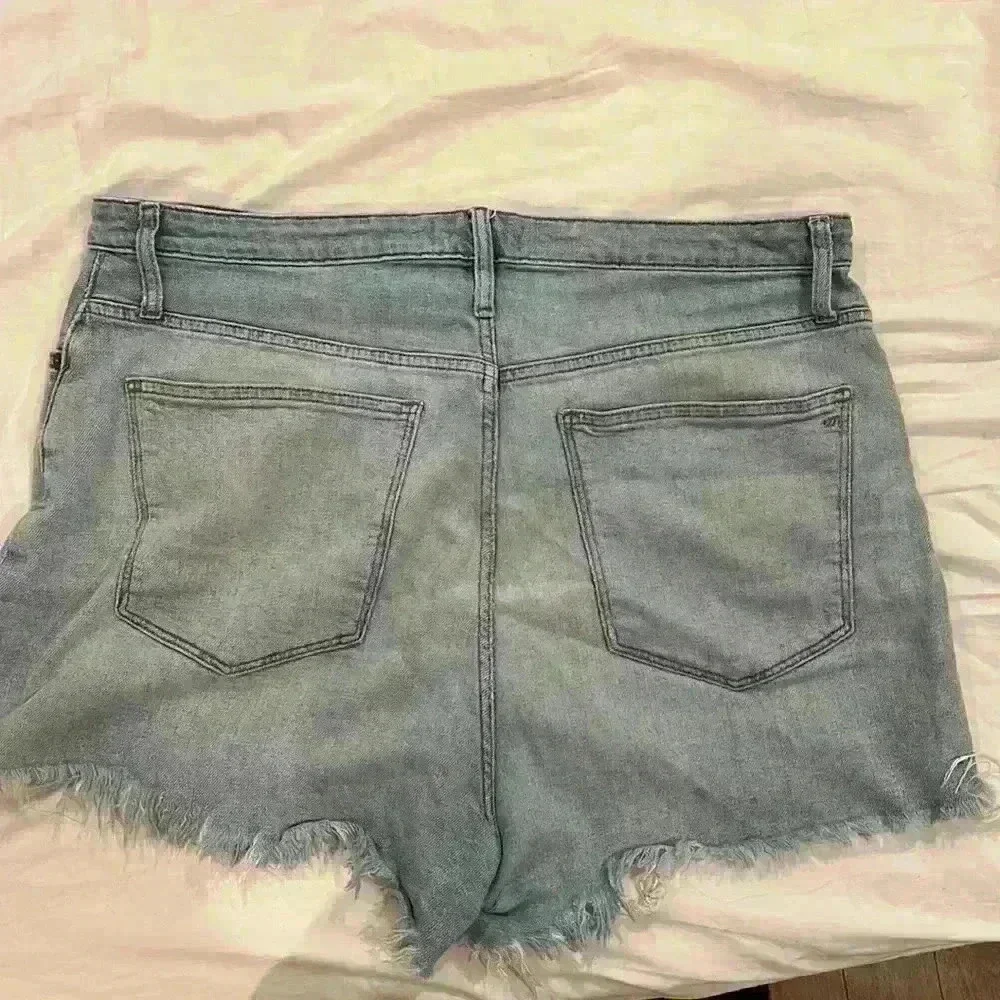Madewell curvy high rise denim size 32